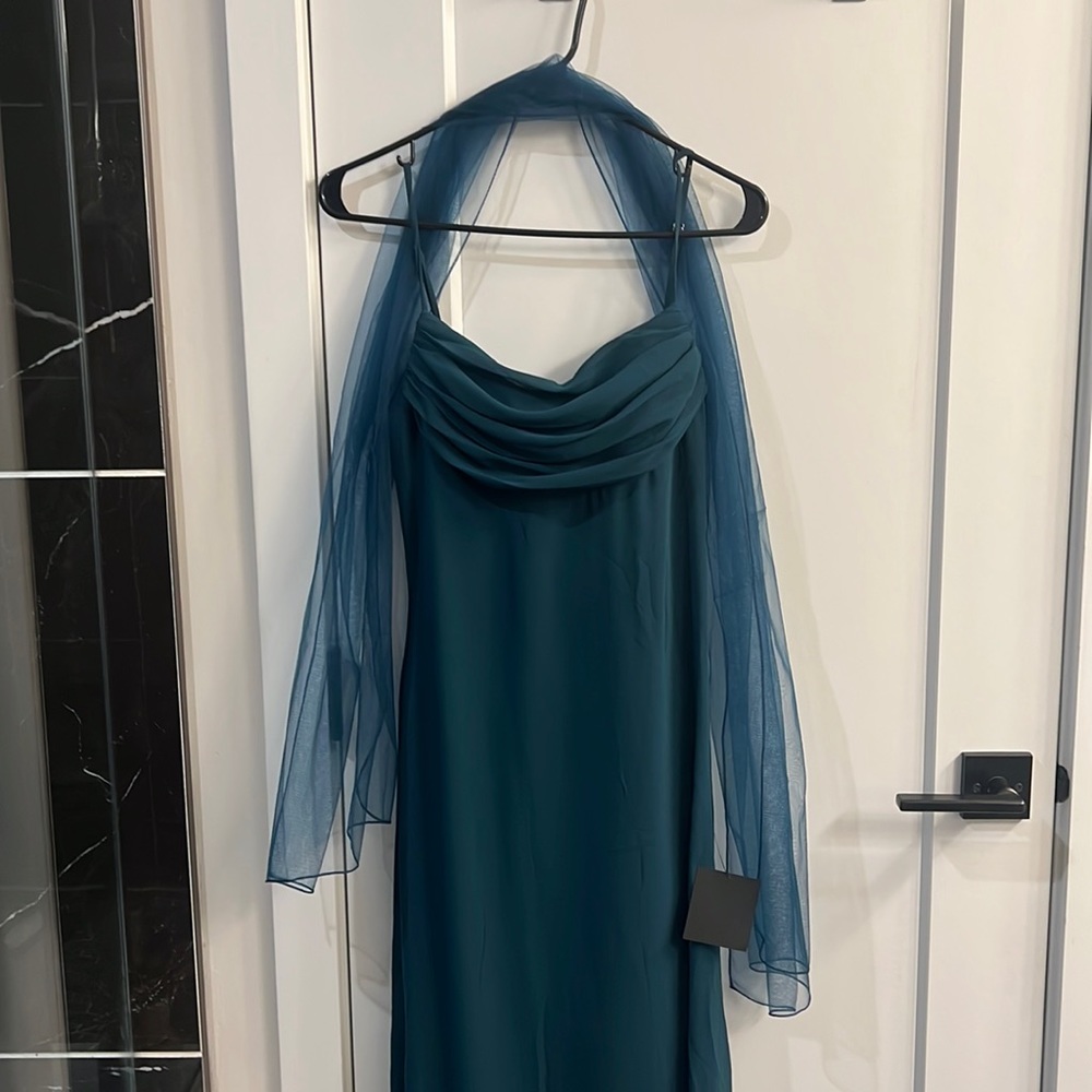 Lulu’s Emerald Green Cowl Neck Maxi Dress